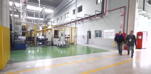 inci_holding_maxion_wheels_hayes_lemmerz3